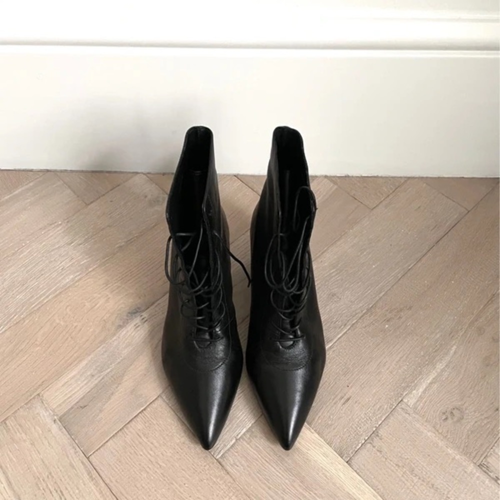 Elegant Black Lace-Up Heeled Boots